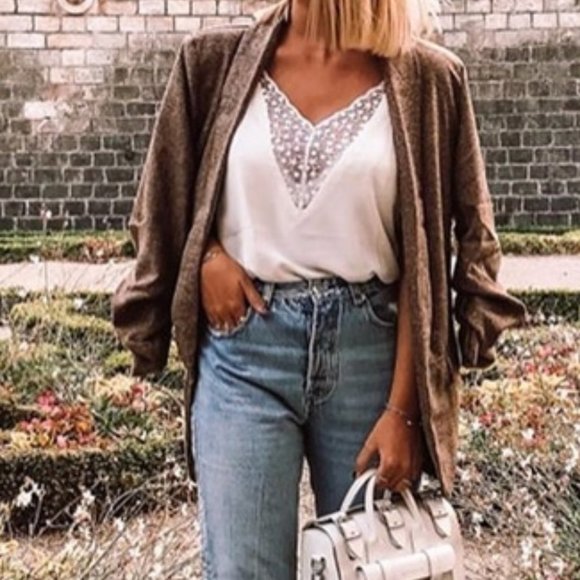 Business Chic Ruched Sleeve Dual Pocket Solid Blaz - Picture 2 of 12